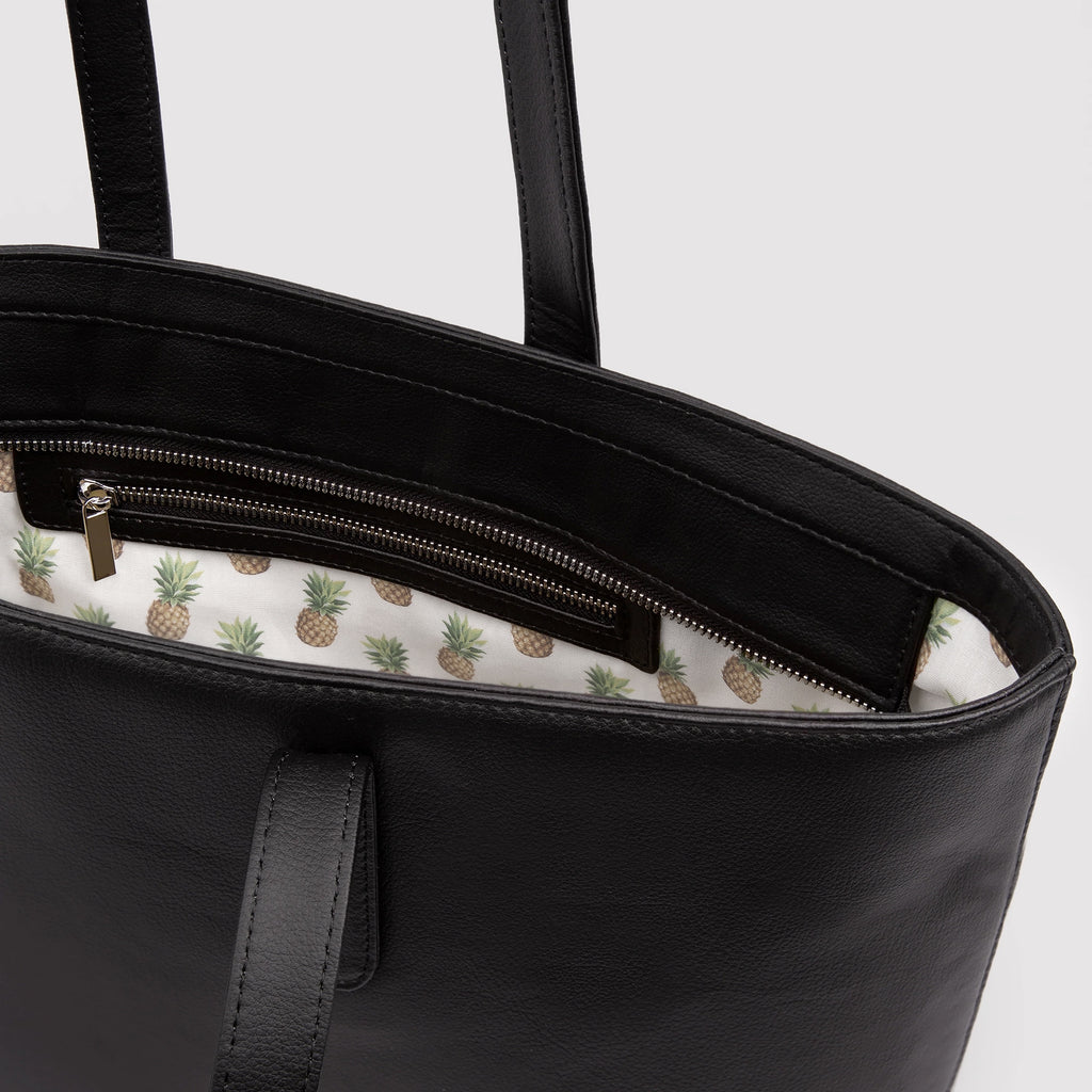 Rahui Black Apple Leather Sequoia Zip Tote Bag Zip View