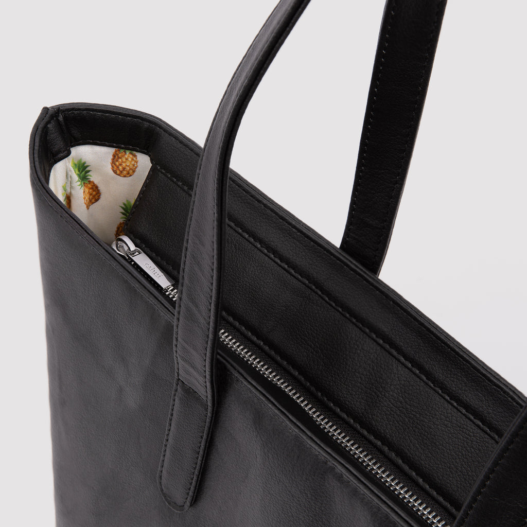 Sequoia Zip Tote close up view of zip | Black Pinatex Performance Pineapple Classic Collection Rahui London